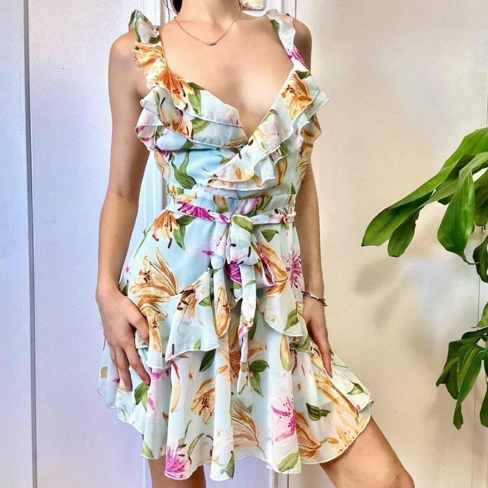 Forever 21 Ruffled Overlay Floral Mini Dress with Tie Details 🤍 (Brand N… - Picture 6 of 8